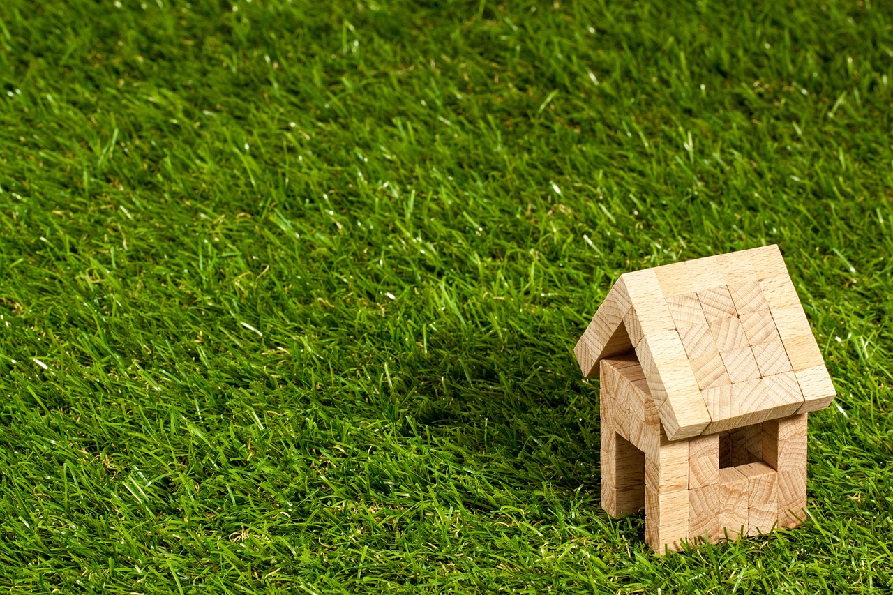 Wie kann man erfolgreich in Immobilien investieren?